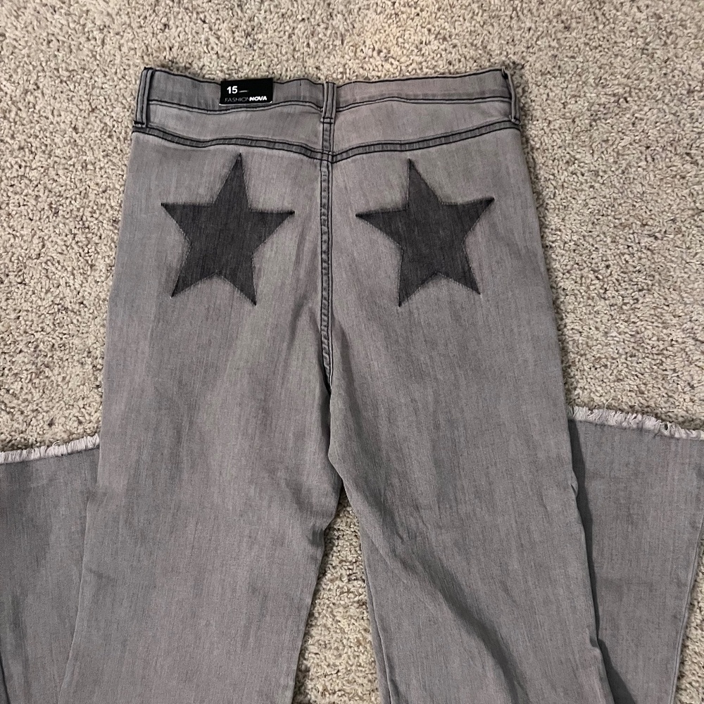 Women's Fashion Nova Curve Jeans - Size 15 | Grey | New with Tags